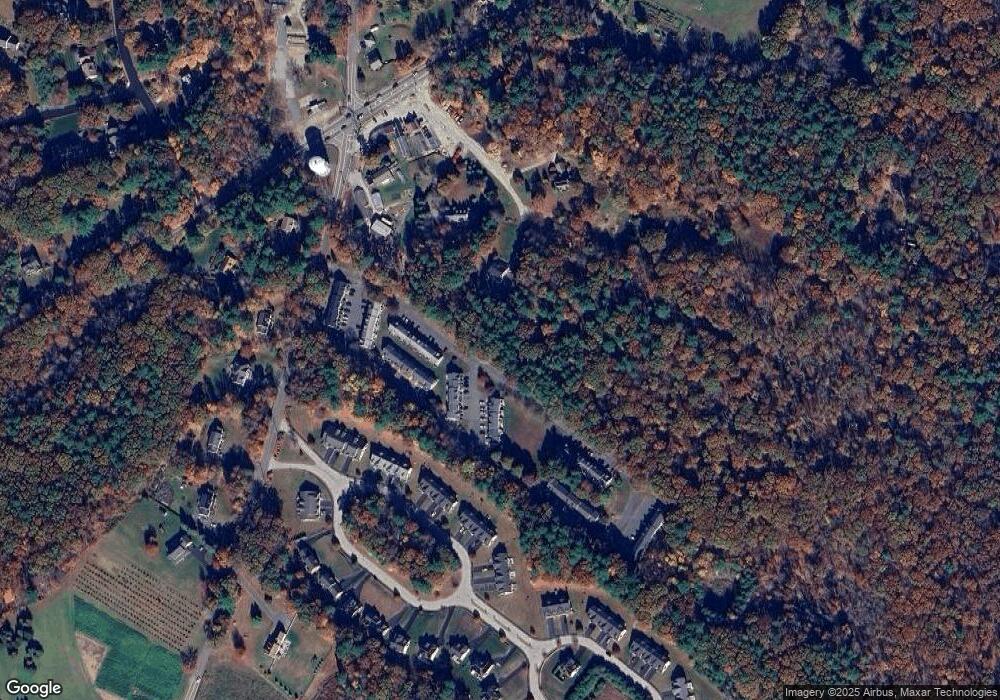 27 Pinecrest Village, Hopkinton, MA 01748 - photo 1