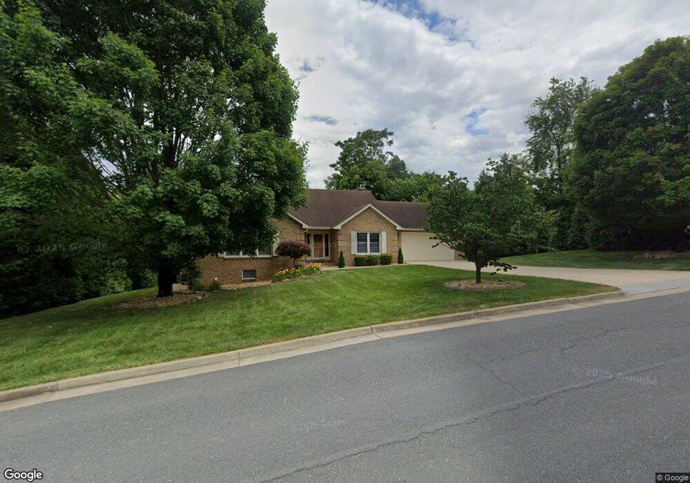 427 Meghann Dr, Woodstock, VA 22664 - photo 1