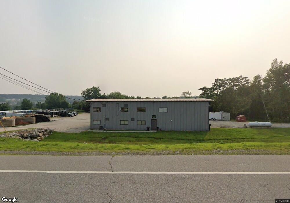 108 Londonderry Turnpike, Hooksett, NH 03106 - photo 1