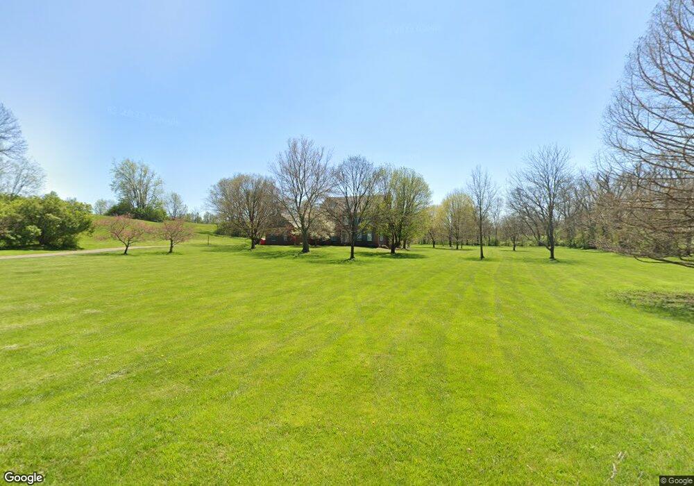 756 Stoneleigh Dr, Frankfort, KY 40601 - photo 1