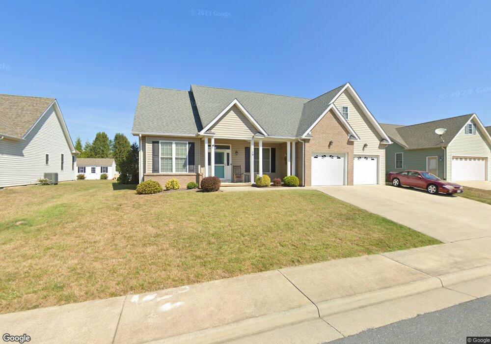 19 Mahogany Dr, Stuarts Draft, VA 24477 - photo 1