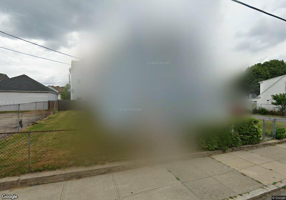 24 Primrose St, Pawtucket, RI 02860 - photo 1