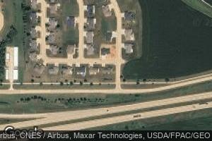 328 Countryside Dr, Epworth, IA 52045