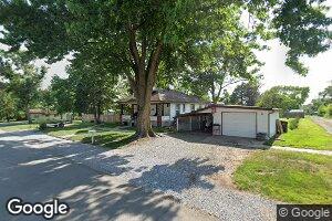 417 S 11th St, Wymore, NE 68466