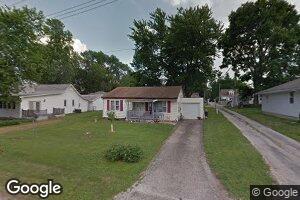 426 E Elm St, Moweaqua, IL 62550