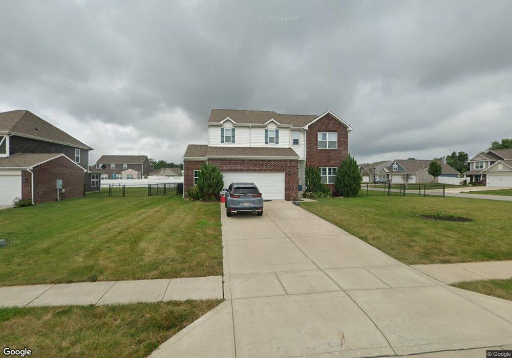 58 Halldale Dr, Whiteland, IN 46184 - photo 1