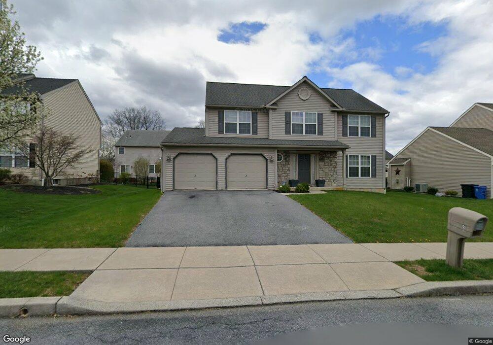 1016 Shilo St, Reading, PA 19605 - photo 1