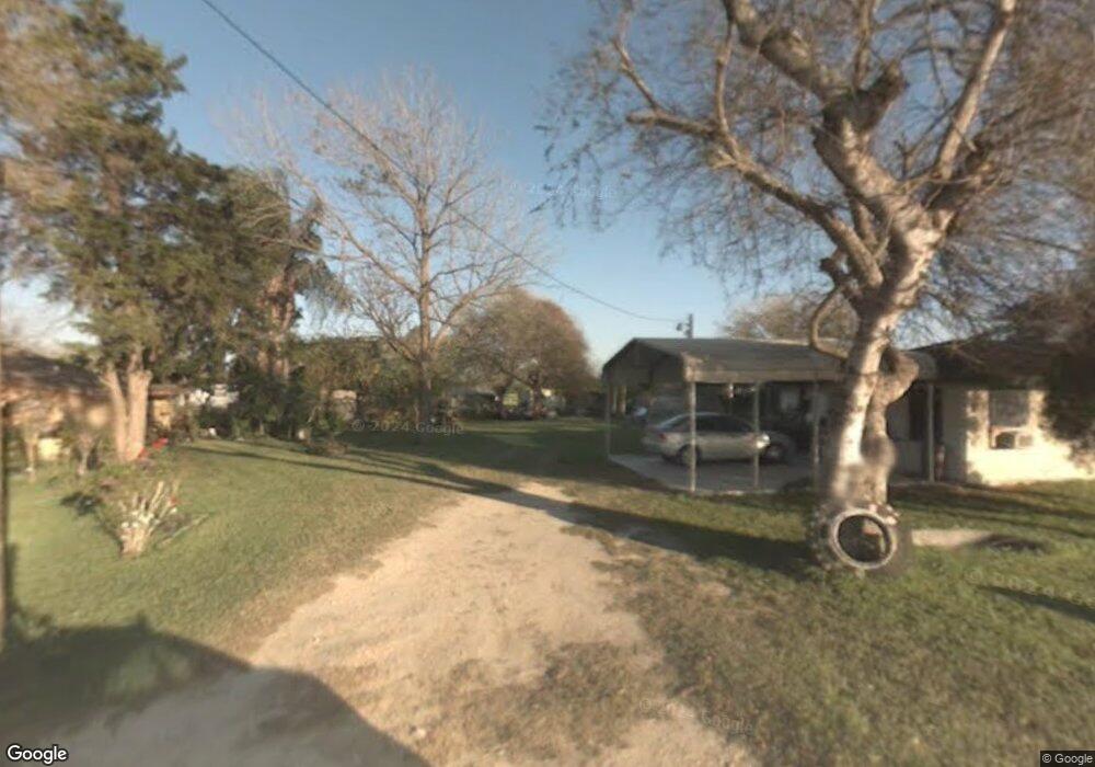 7028 N Mile 5 1/2 W, Weslaco, TX 78599 - photo 1