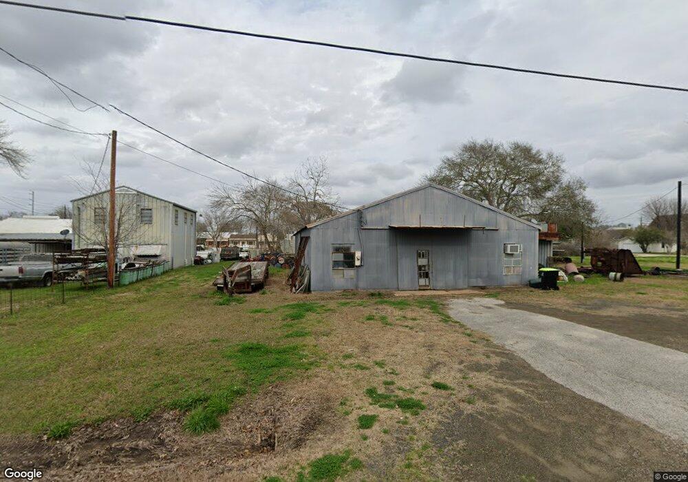 9105 Church St, Needville, TX 77461 - photo 1