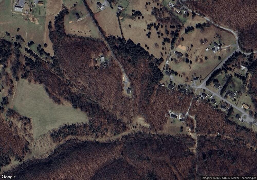 286 Campbell Dr, Bunker Hill, WV 25413 - photo 1