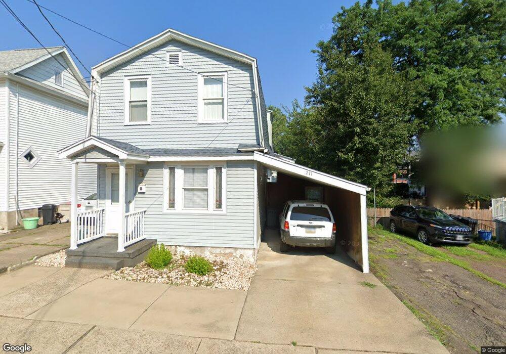 211 Penn St, Hanover Township, PA 18706 - photo 1