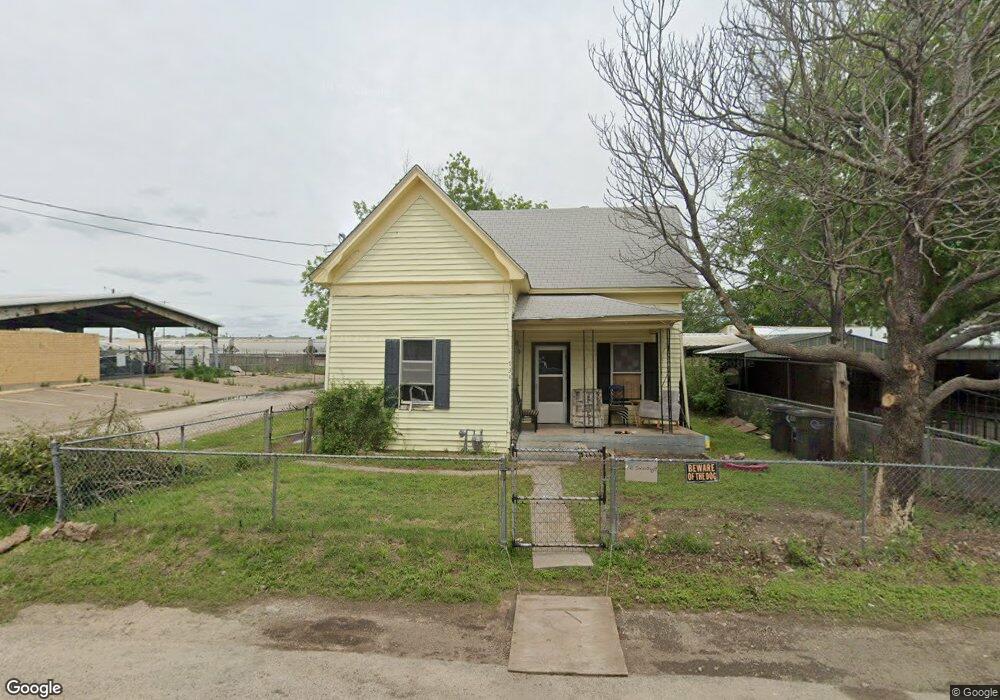 734 N Border St, Cleburne, TX 76031 - photo 1