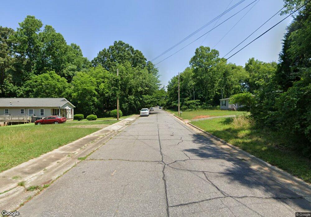 L2 Harris St unit L2, Statesville, NC 28677 - photo 1