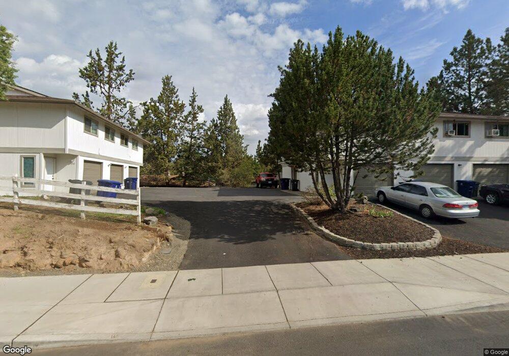 570 SE Wilson Ave, Bend, OR 97702 - photo 1