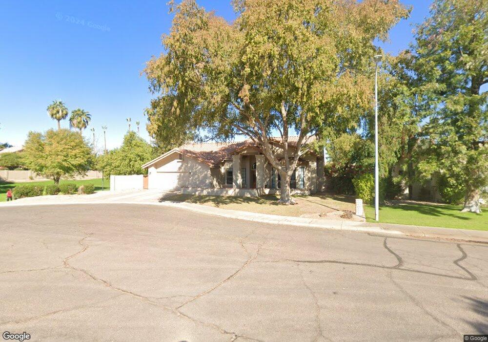 114 E La Vieve Ln, Tempe, AZ 85284 - photo 1