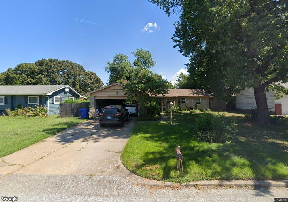 1813 S Elm Ave, Broken Arrow, OK 74012 - photo 1