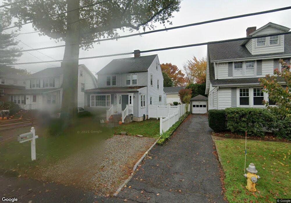 70 Weaver St, Greenwich, CT 06831 - photo 1