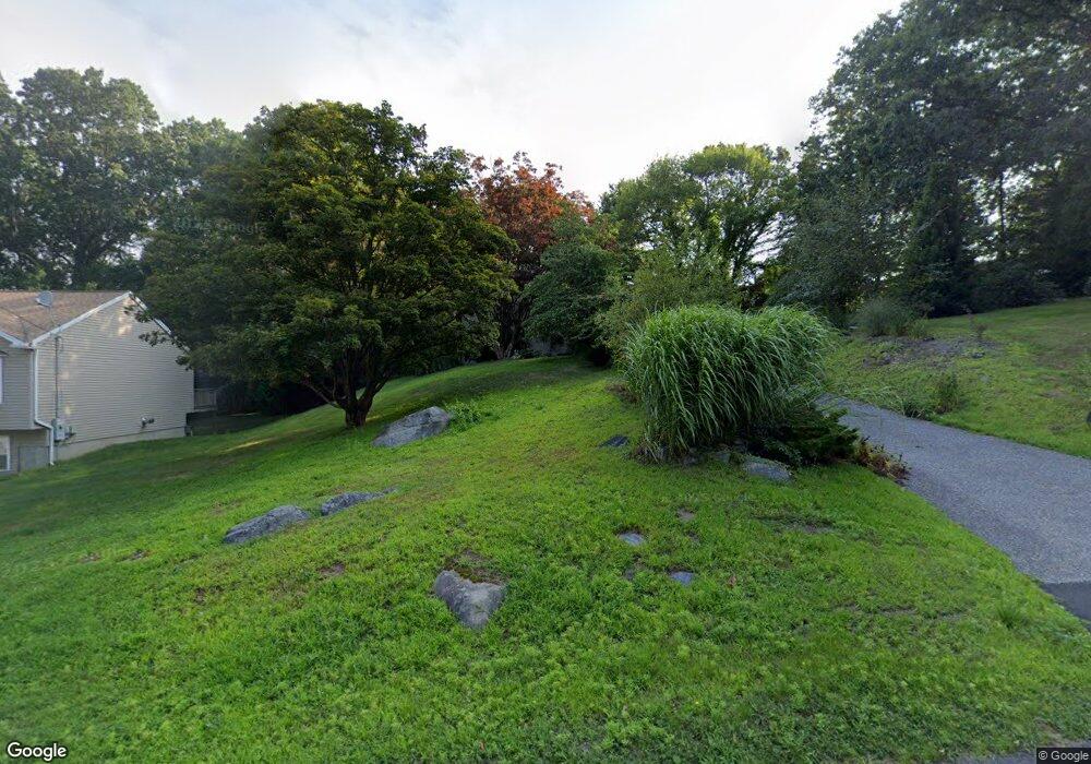 147 Prospect Rd, Waterbury, CT 06706 - photo 1