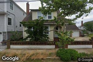 72 Baldwin Ave, Point Lookout, NY 11569
