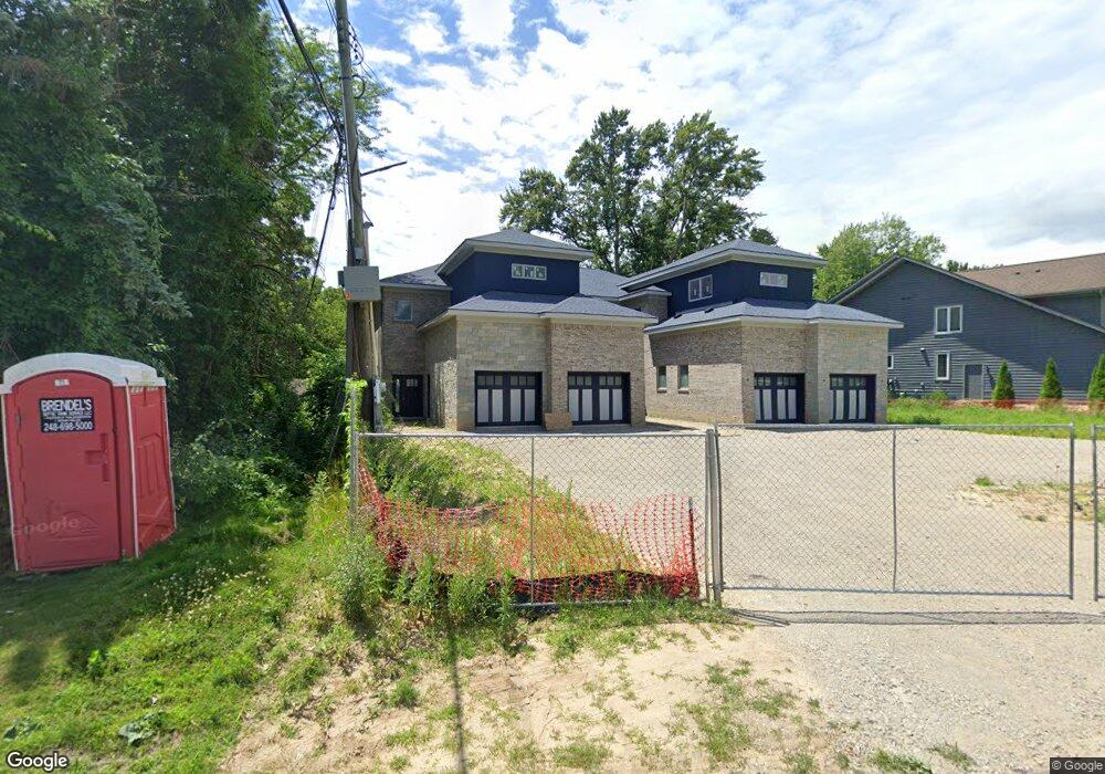 2370 Doleman Dr unit Bldg-Unit, West Bloomfield, MI 48324 - photo 1