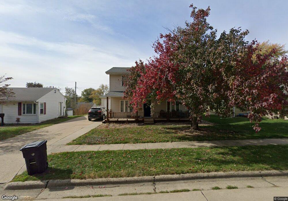 605 E 24th St S, Newton, IA 50208 - photo 1