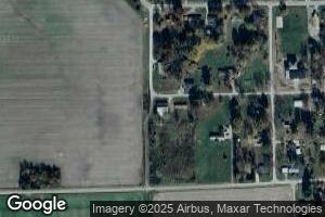 211 W Chestnut St, Calhoun, IL 62419