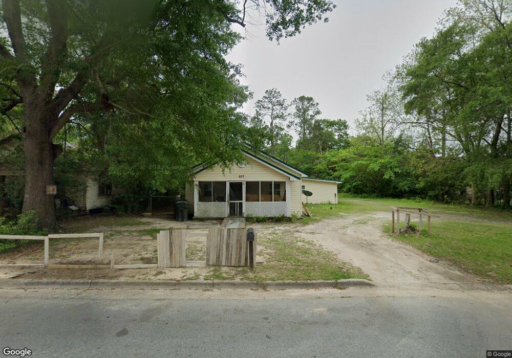 807 4th Ave SW, Moultrie, GA 31768 - photo 1