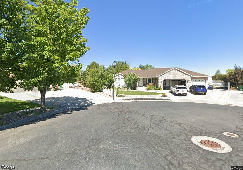 5224 Saddlecrest Cir, West Jordan, UT 84081 - photo 1