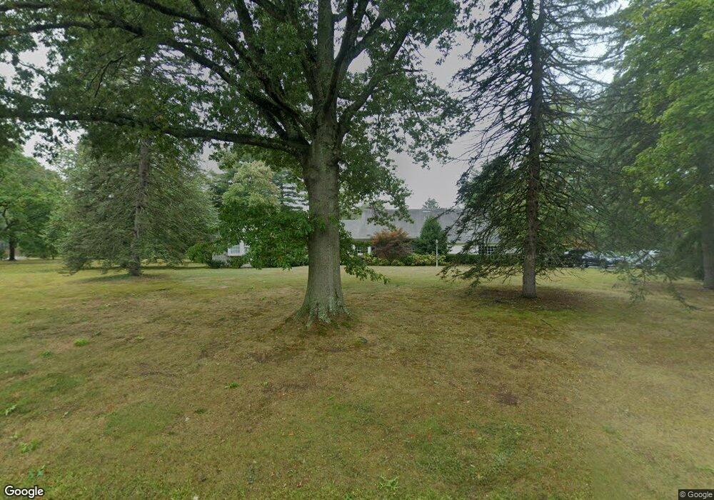 3 Locust Ln, Glen Head, NY 11545 - photo 1