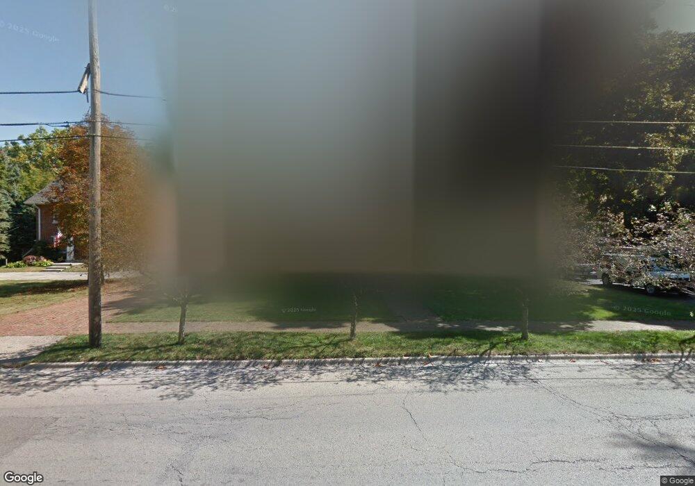 837 N Sheridan Rd, Waukegan, IL 60085 - photo 1