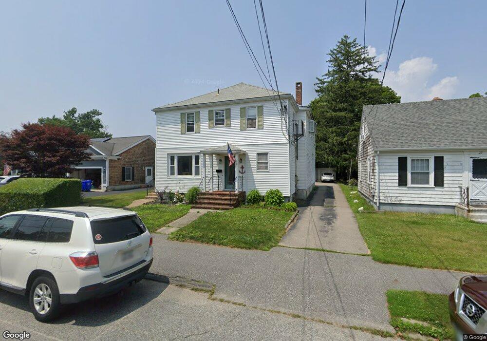 25 Charles St unit 2, Bristol, RI 02809 - photo 1