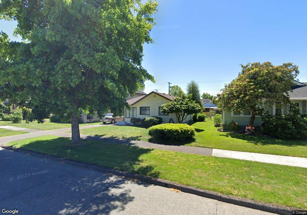 2843 Hemlock St, Longview, WA 98632 - photo 1