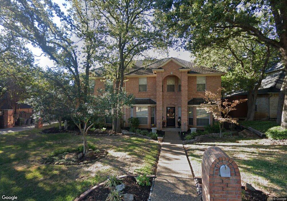 9140 High Oaks Dr, North Richland Hills, TX 76182 - photo 1