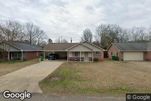 910 Bennett Ave, Columbus, MS 39702