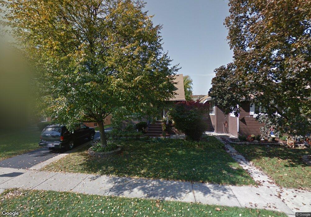 196 N Clinton Ave, Elmhurst, IL 60126 - photo 1