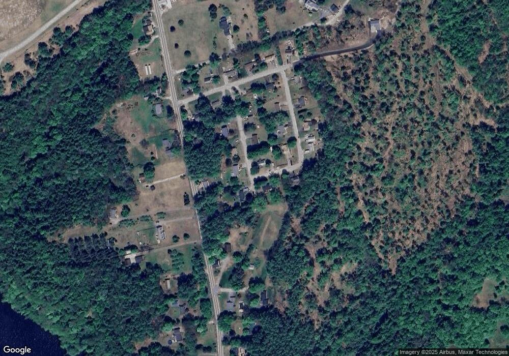 18 Madeline St, Franklin, NH 03235 - photo 1