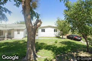 112 S Kearny St, Lakin, KS 67860