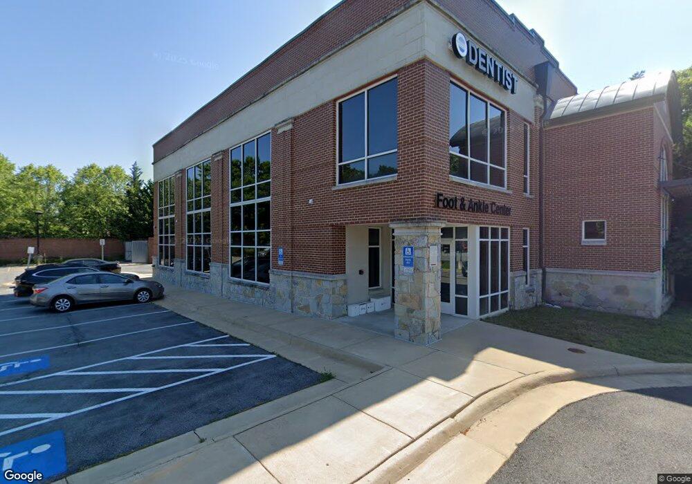 921 E Main St unit 2A, Purcellville, VA 20132 - photo 1