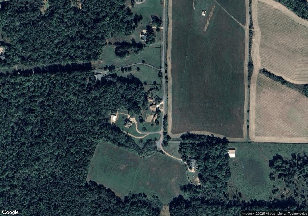 5820 Fields Rd, Gainesville, GA 30506 - photo 1