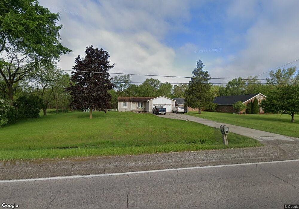 7427 N Elms Rd, Flushing, MI 48433 - photo 1