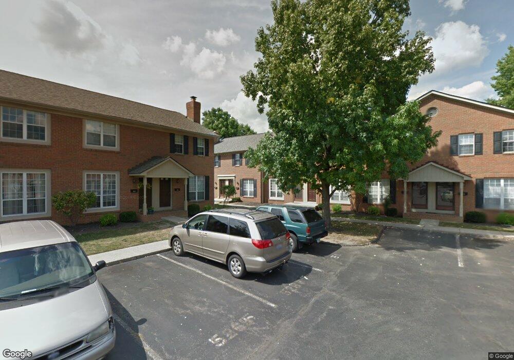 5267 Griffen House Ct, Columbus, OH 43235 - photo 1