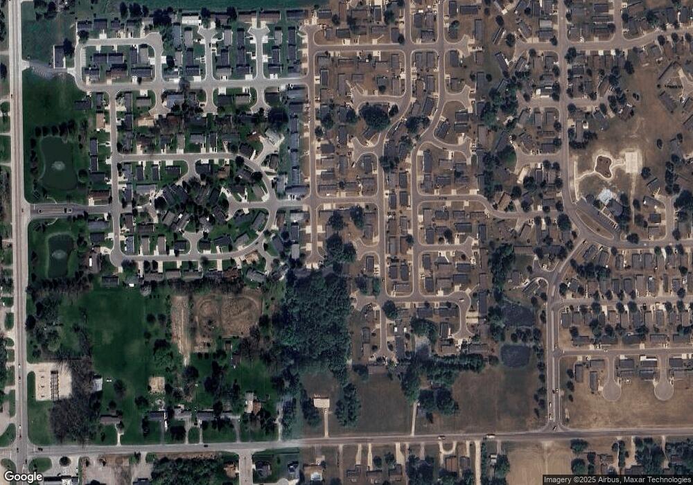 386 Pin Oak Ln, Flint, MI 48506 - photo 1