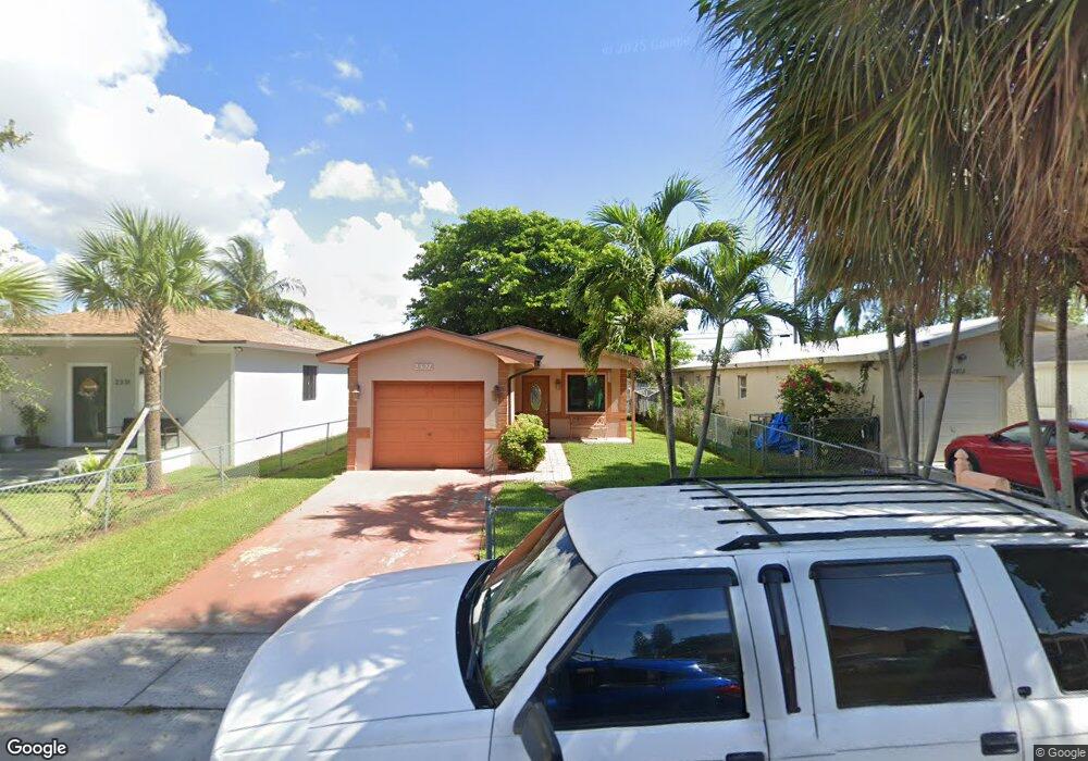 2327 Douglas St, Hollywood, FL 33020 - photo 1