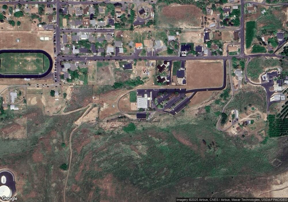 2630 E 18th St, the Dalles, OR 97058 - photo 1