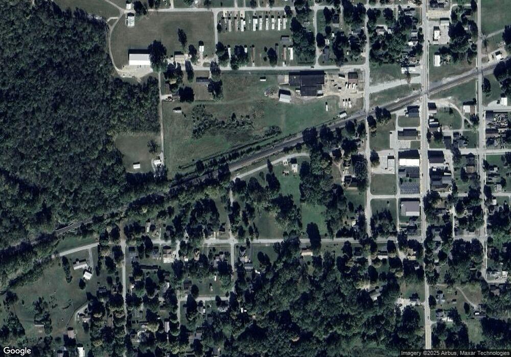 273 W Jefferson St, Andrews, IN 46702 - photo 1