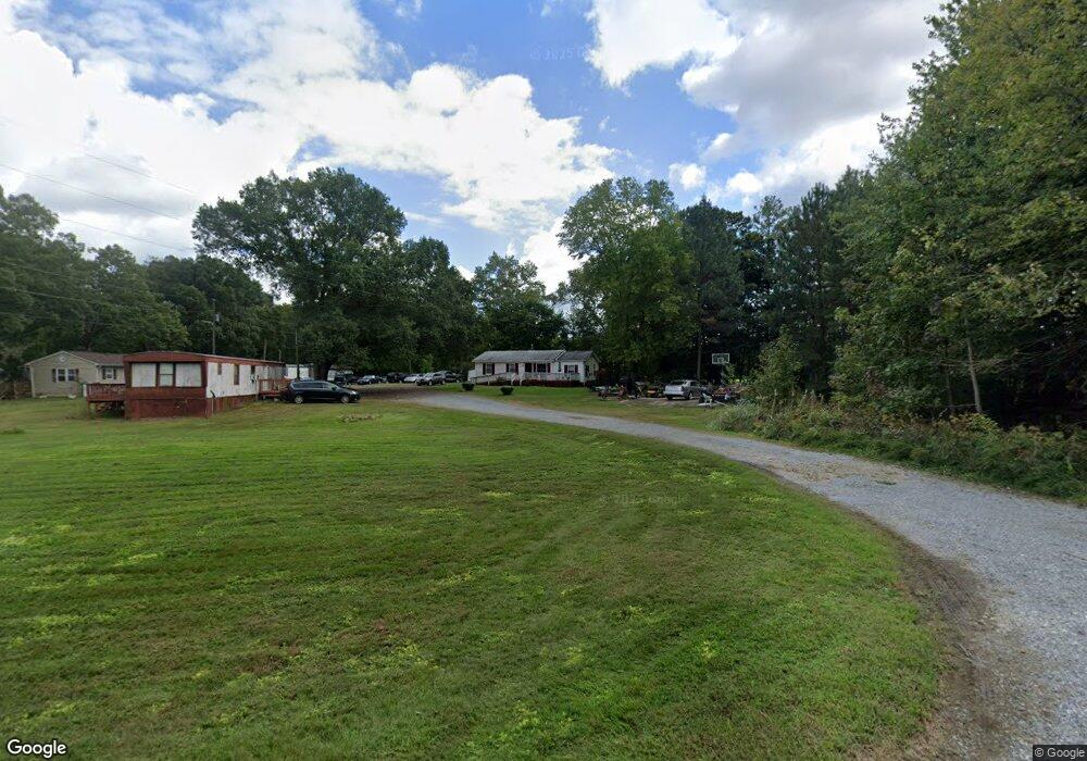 723 Parrish Ln, Colonial Beach, VA 22443 - photo 1