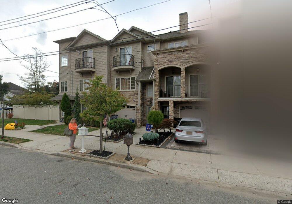 116 Turner St, Staten Island, NY 10309 - photo 1