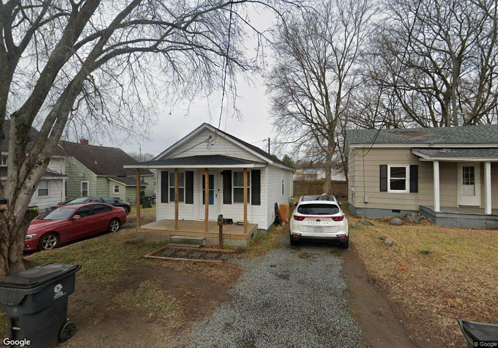 318 Piedmont Ave, Oxford, NC 27565 - photo 1