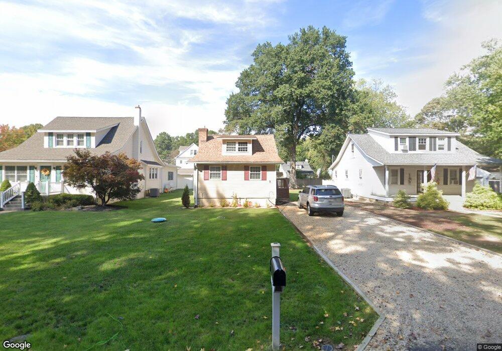 122 Lakeview Ave, Edgewater, MD 21037 - photo 1