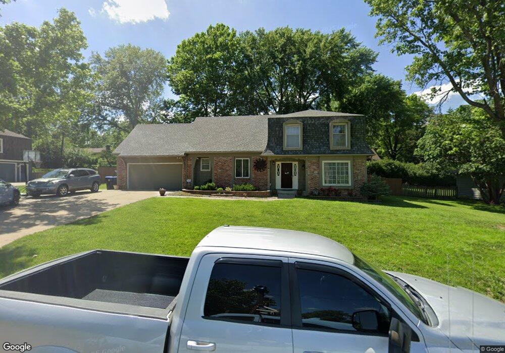 3031 SW Burlingame Rd, Topeka, KS 66611 - photo 1